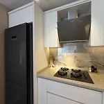 Sa Apartments! 2br Flat 150m To The Apartamento