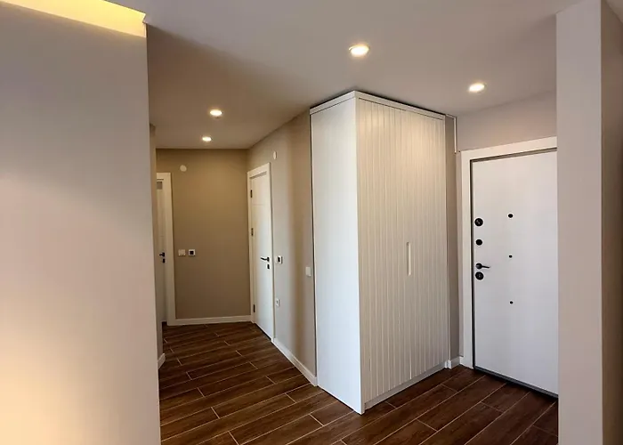 Sa Apartments! 2Br Flat 150M To The Beach Апартаменти *