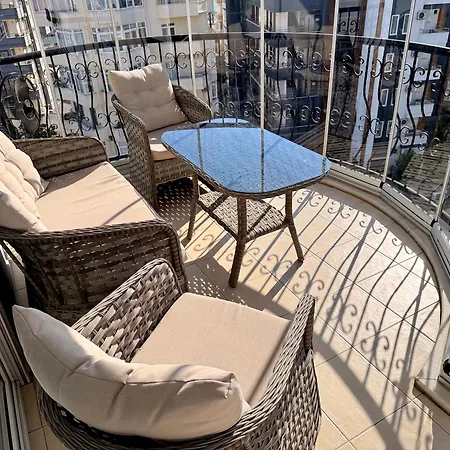 Daire Sa Apartments! 2br Flat 150m To The