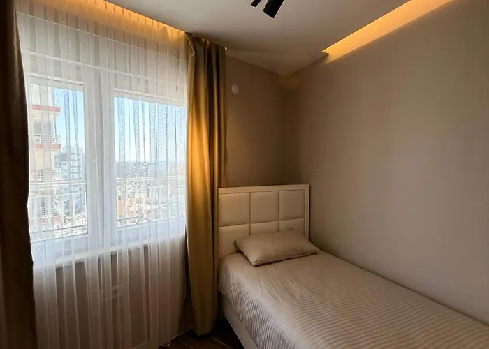 Sa Apartments! 2Br Flat 150M To The Beach *