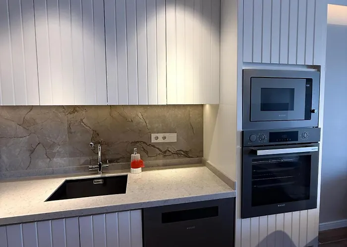 דירה Sa Apartments! 2Br Flat 150M To The Beach