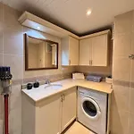 Apartment Sa Apartments! 2br Flat 150m To The